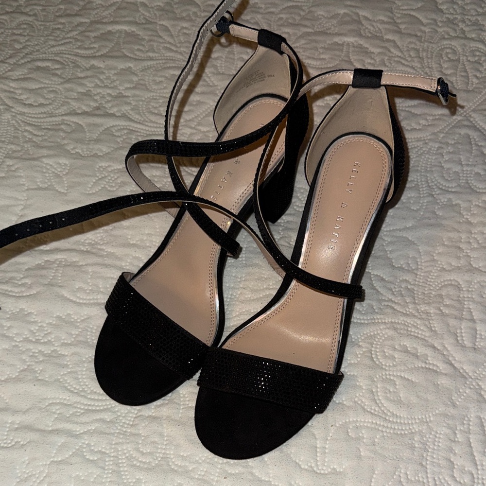 Kelly & Katie Black Strappy Heels
